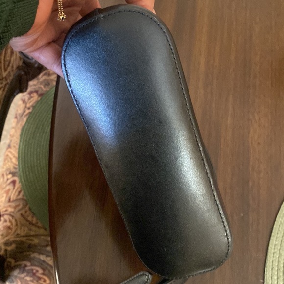 Black crossbody, excellent condition - Picture 6 of 6